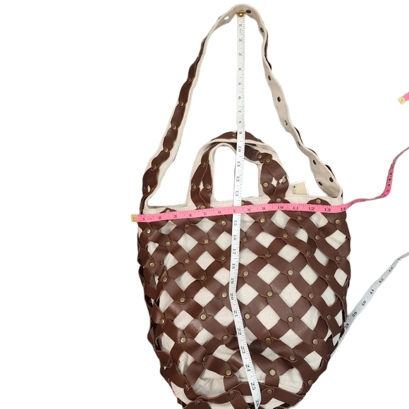 MICHAEL Michael Kors. Linen & Leather Pacific Market Bag. Brown & Tan - Picture 13 of 13